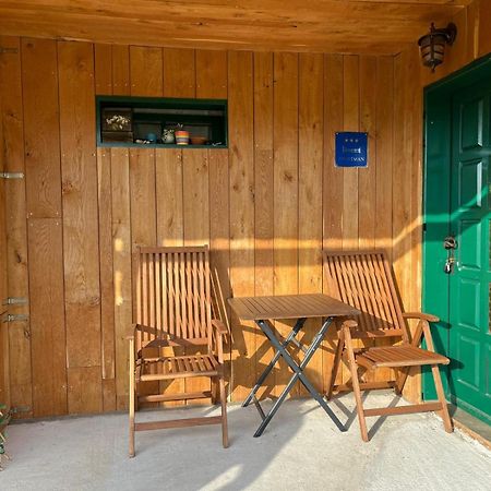 Wooden House Ante Self Check - In And Check - Out Apartamento Otočac Exterior foto