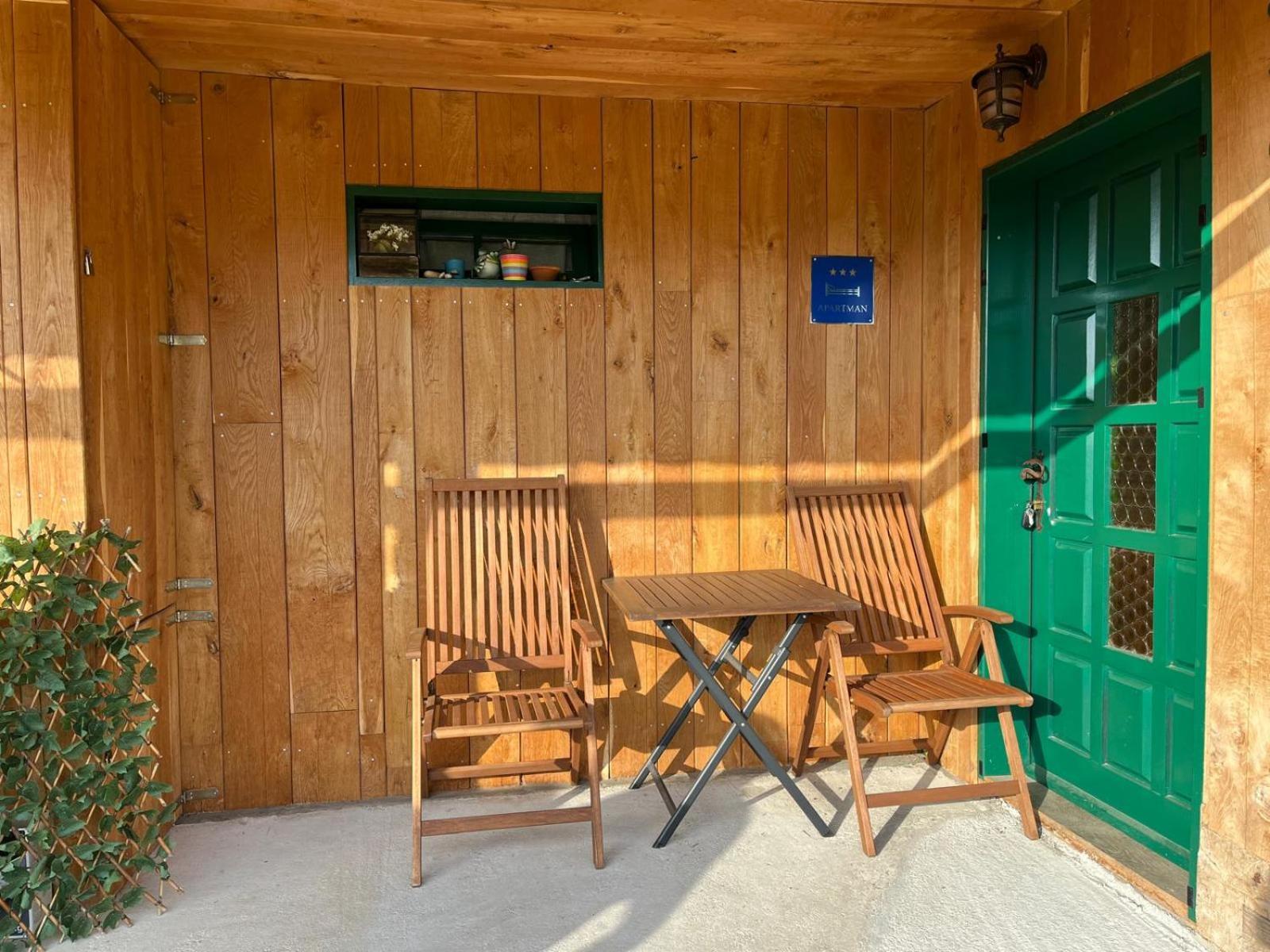 Wooden House Ante Self Check - In And Check - Out Apartamento Otočac Exterior foto