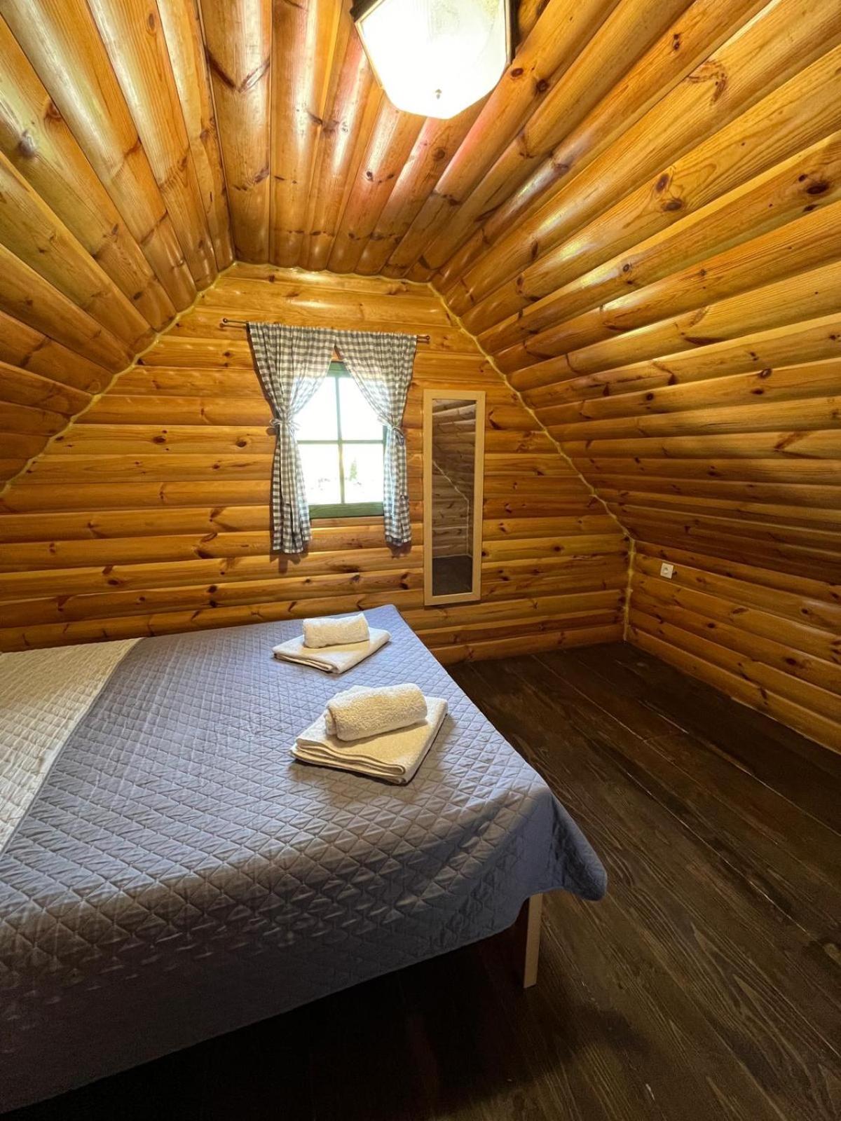 Wooden House Ante Self Check - In And Check - Out Apartamento Otočac Exterior foto