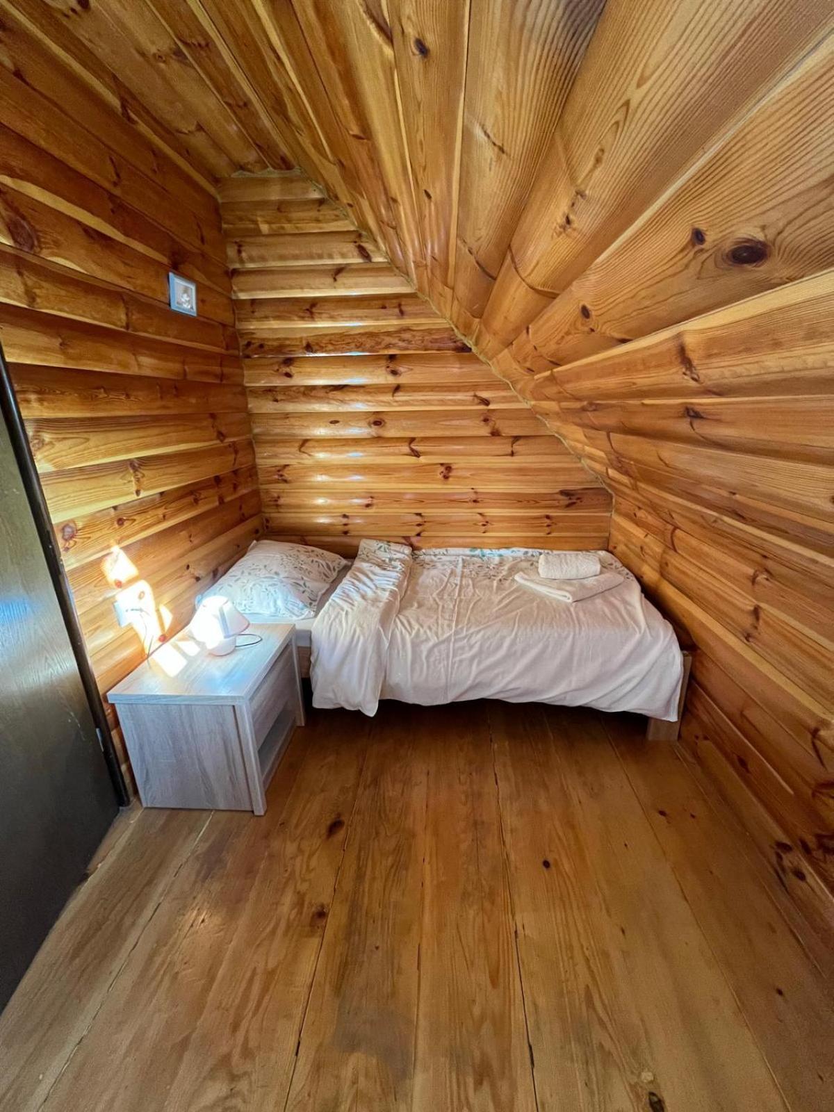 Wooden House Ante Self Check - In And Check - Out Apartamento Otočac Exterior foto